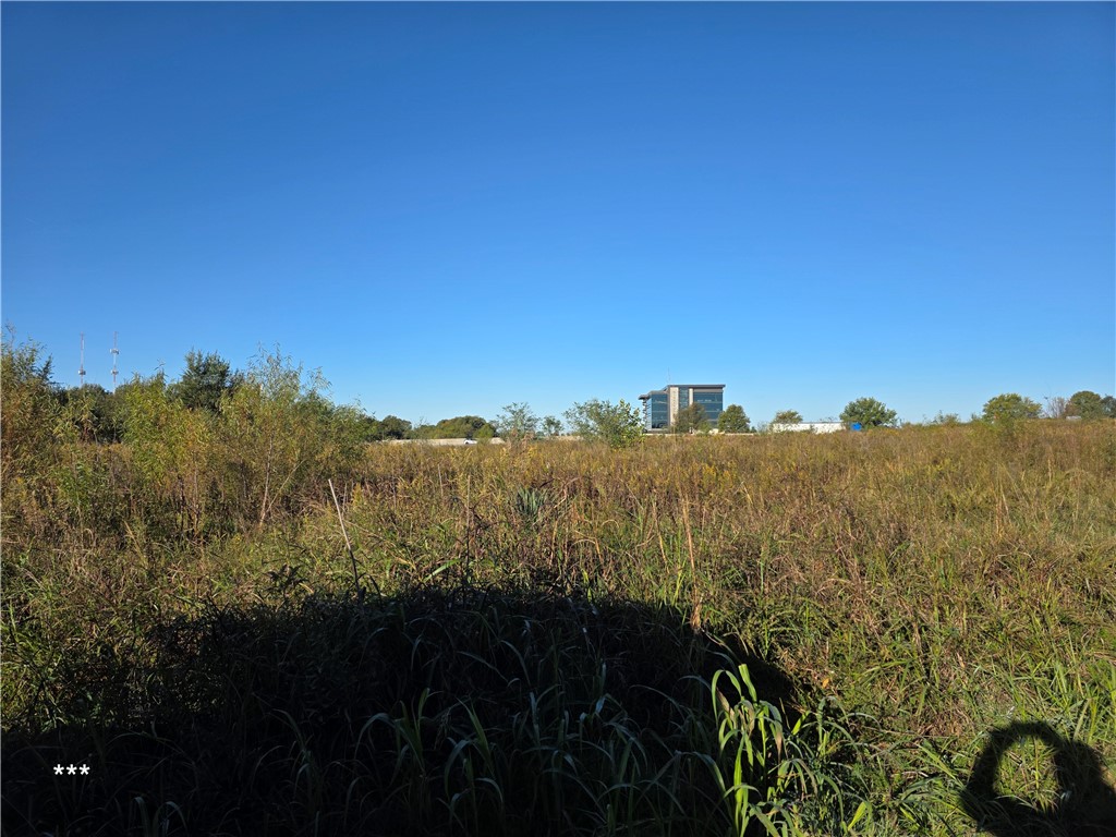 Springdale Outlots - Commercial Sale