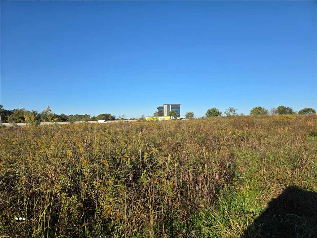 Springdale Outlots - Commercial Sale