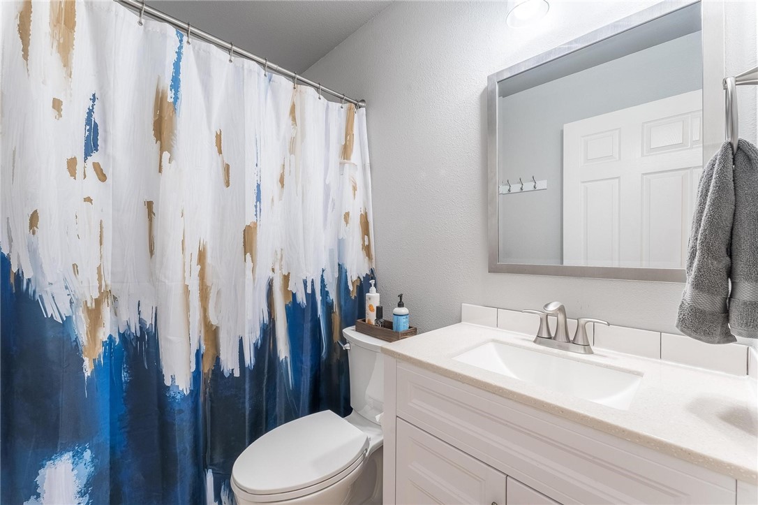 Whispering Timbers Ph 12 Rogers - Residential