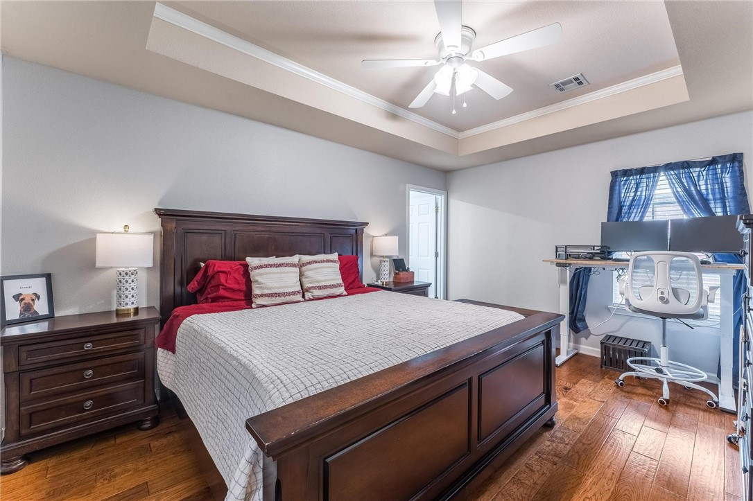 Whispering Timbers Ph 12 Rogers - Residential