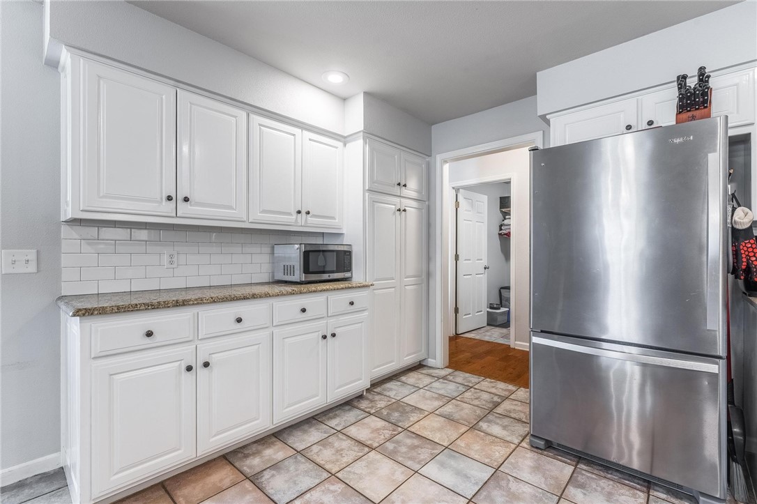 Whispering Timbers Ph 12 Rogers - Residential