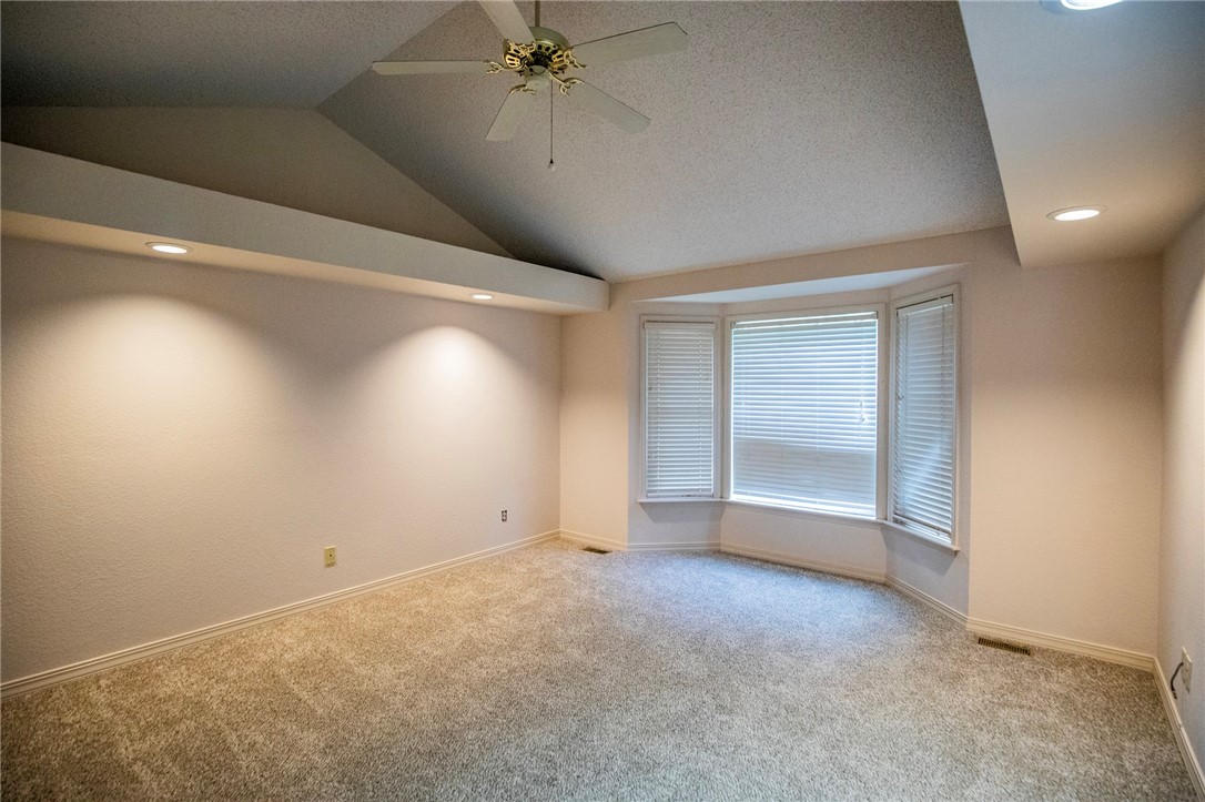 Oakhills Sub Rurban - Residential