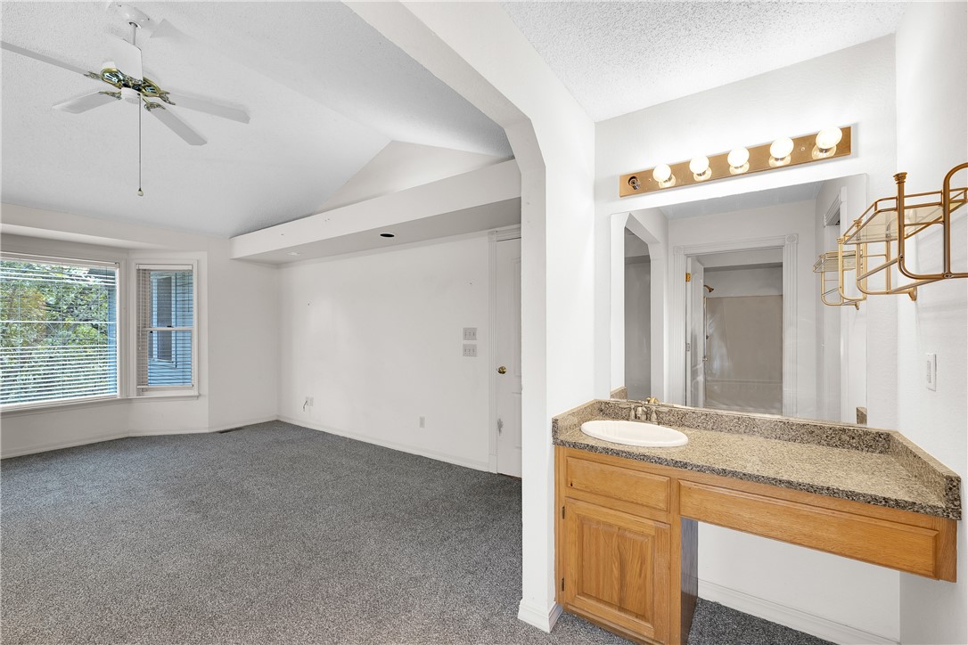 Oakhills Sub Rurban - Residential