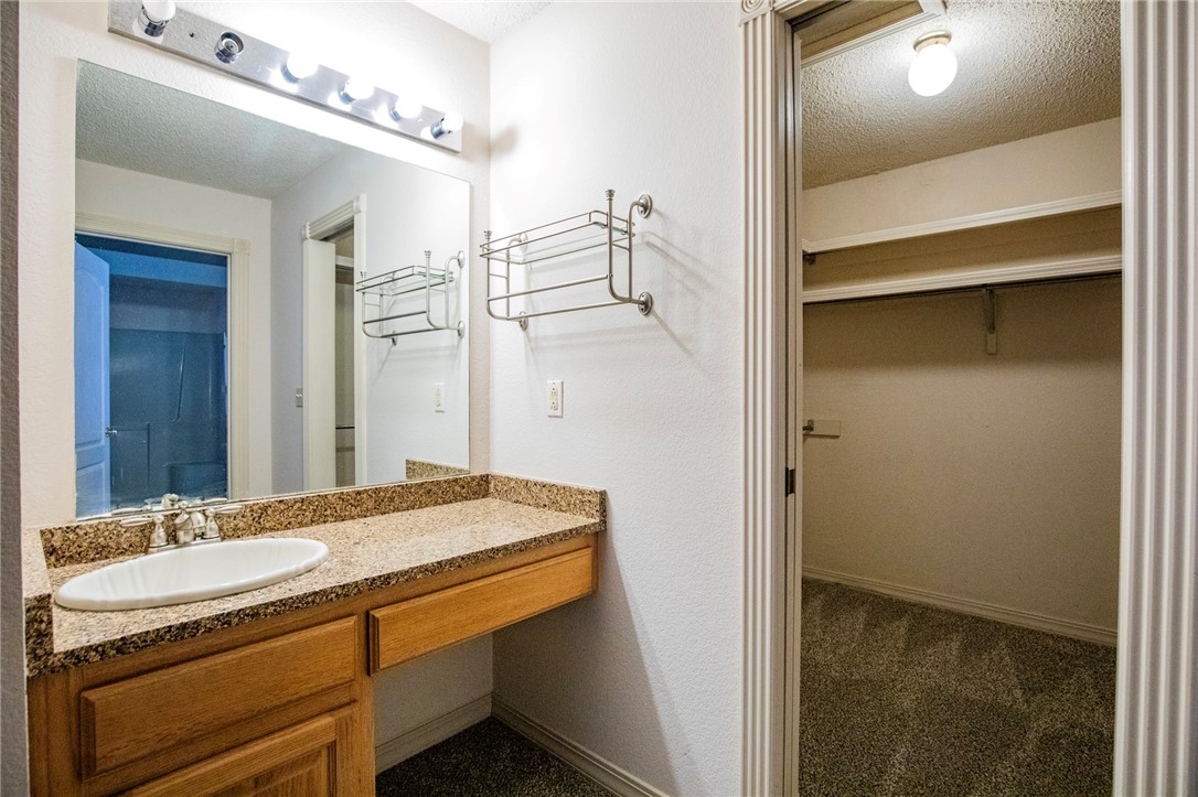Oakhills Sub Rurban - Residential
