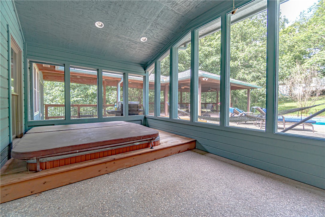 Oakhills Sub Rurban - Residential