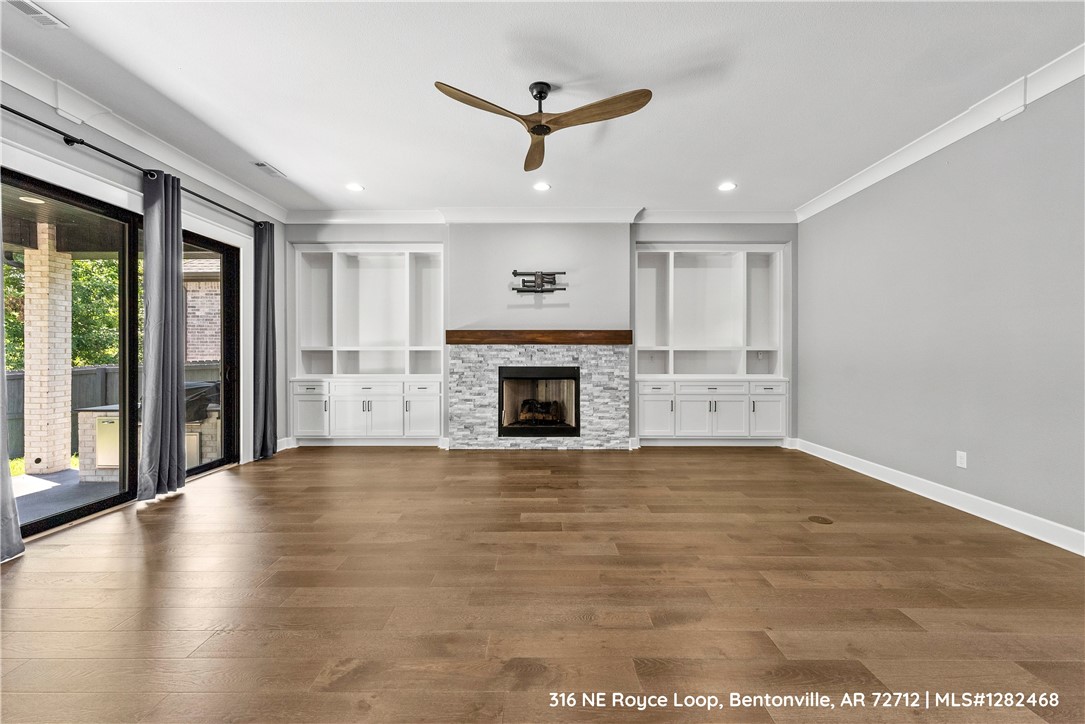 Amber Ridge South At Woods Creek - Residential