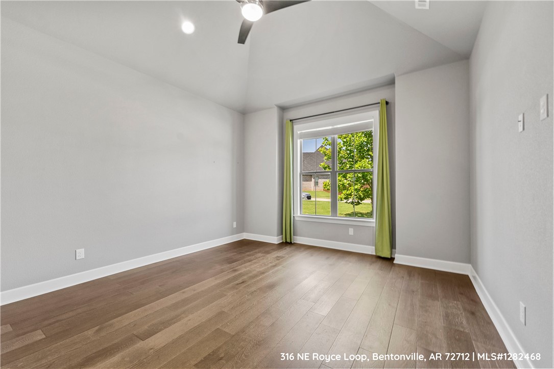 Amber Ridge South At Woods Creek - Residential