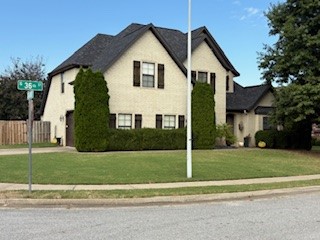 Lexington Sub Rogers - Residential