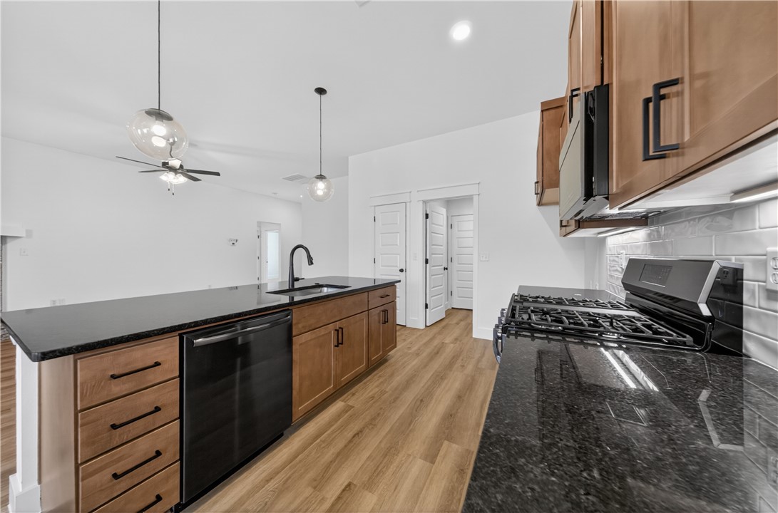 Magnolia Landing Sub Ph I Centerton - Residential Lease