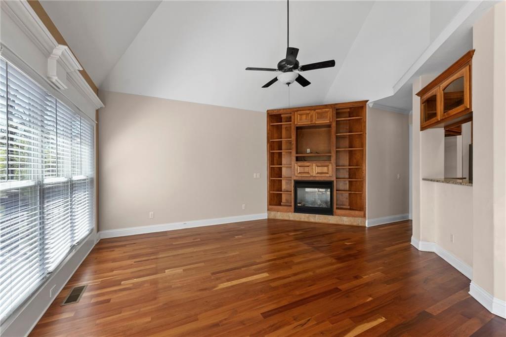 Kensington Ph 2 Bentonville - Residential