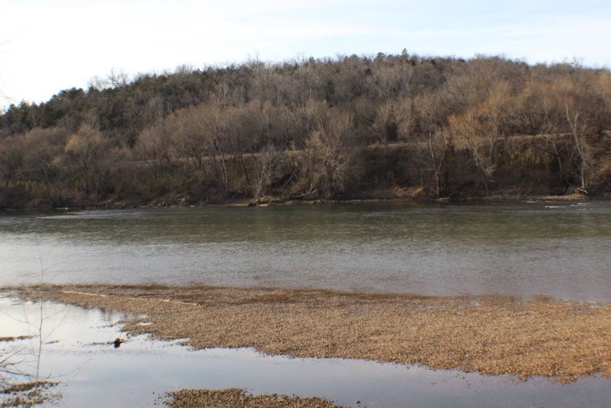 Discover your dream riverfront escape on the stunning banks of the White River! This exceptional one-acre m/l lot offers direct river access andfeatures a charming gravel bar ideal for wade fishing. Enjoy breathtaking views across the river, perfect for tranquil evenings. The propertycomes with a completed perc test, making it ready for your dream home. Nestled in a desirable neighborhood of upscale residences, this is anopportunity you don’t want to miss. Make your paradise a reality—seize this catch of the day today!
