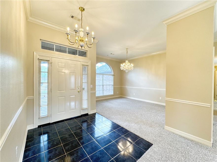 Beautiful and very well maintained home located in an established Springdale neighborhood next to all the amenities! This one level, 3-bed, 2-bath offers the ideal split floor plan. Step inside in a house perfect for entertaining & everyday living with a gas burning fireplace, new carpet throughout, its own separate dining space, a spacious living room with plenty of natural light that sits off the kitchen and eat-in nook. The Large primary en-suite includes a separate tub, double vanity, shower & 2 walk-in closets. The primary bedroom is strategically tucked away from the rest of the house. This home is already move-in ready while still allowing opportunities to add in your own personal upgrades. The home is located close to all the amenities; 2 miles from I49, 1 mile from Johnson Square, 2 miles from Tyson HQ and 3 miles from Uptown Fayetteville. All just under a 10-minute drive!