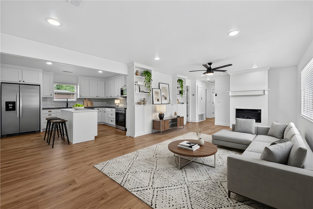 Roberts & Musteen Add Rogers - Residential