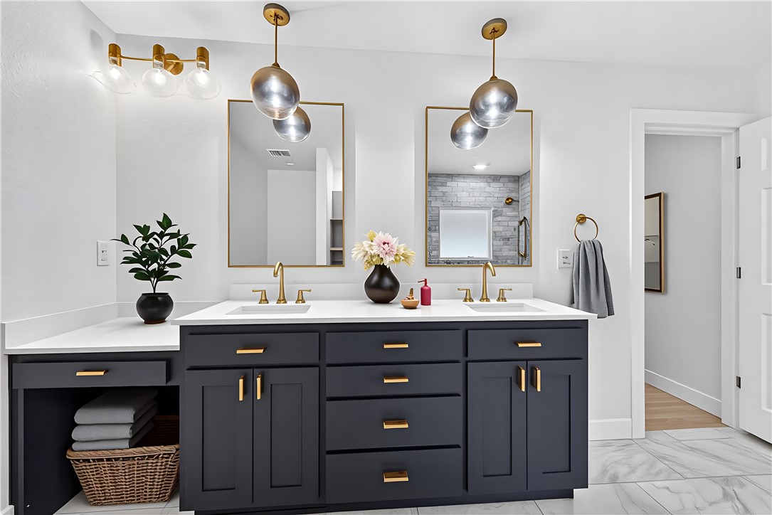 Roberts & Musteen Add Rogers - Residential