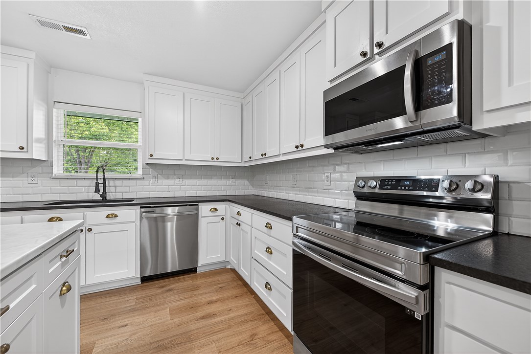 Roberts & Musteen Add Rogers - Residential