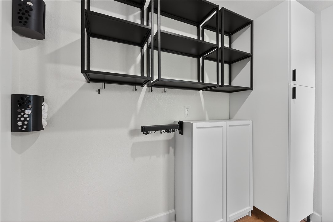 Roberts & Musteen Add Rogers - Residential