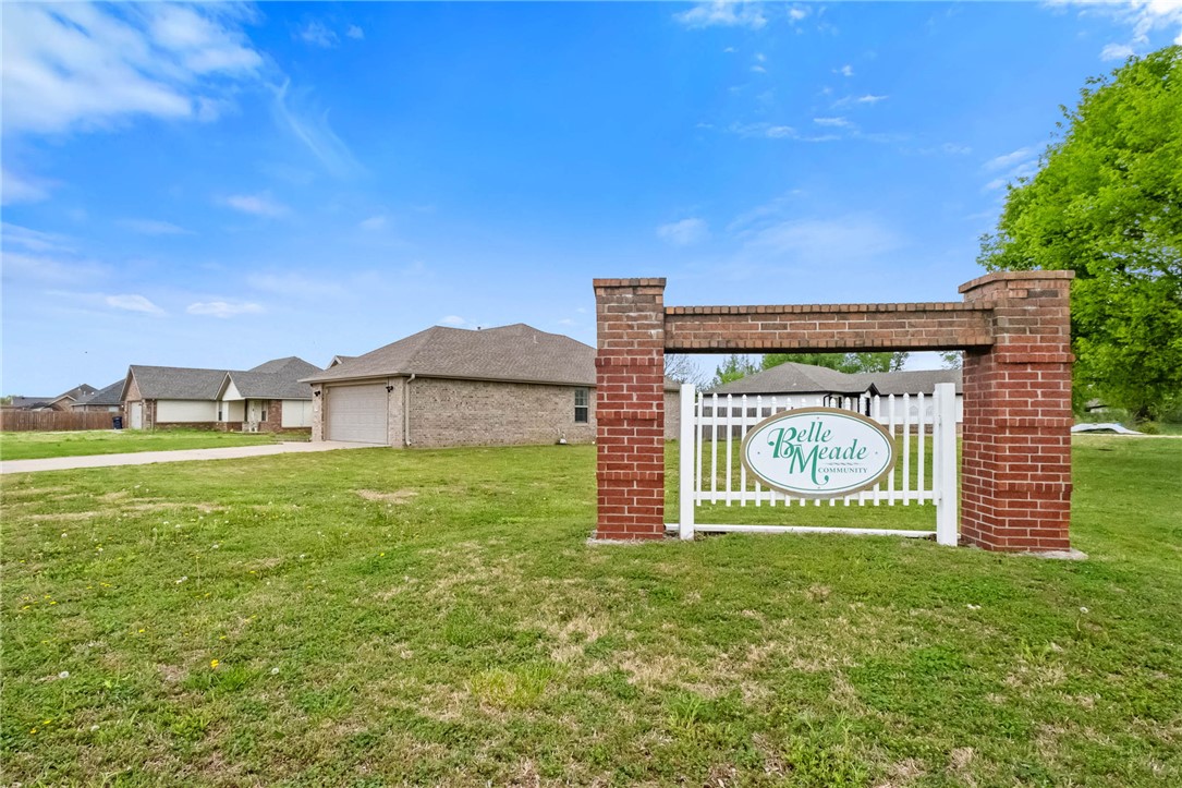 Belle Meade Sub Ph I & Ii - Residential