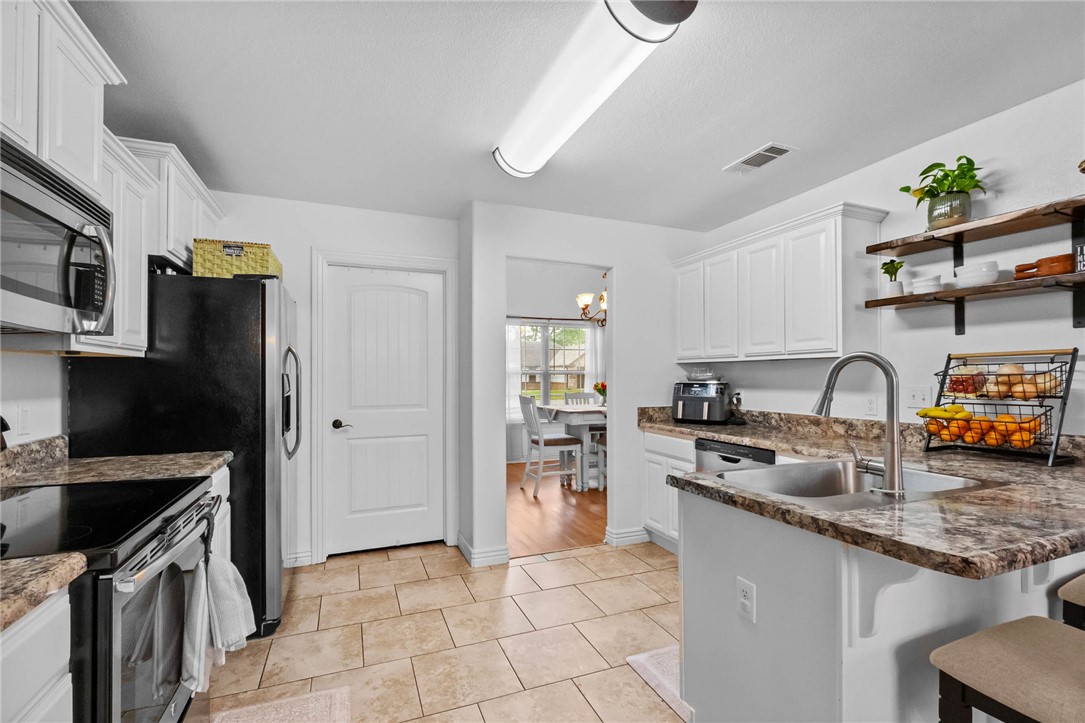 Belle Meade Sub Ph I & Ii - Residential