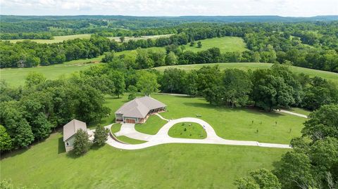 17530 Ellis Crossing Road Garfield AR 72732