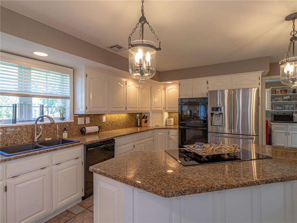 Chattin Valle Sub Cave Spgs - Residential