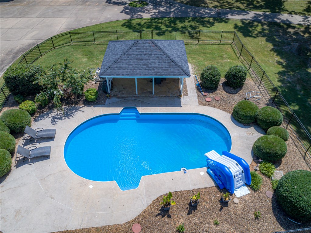 Chattin Valle Sub Cave Spgs - Residential