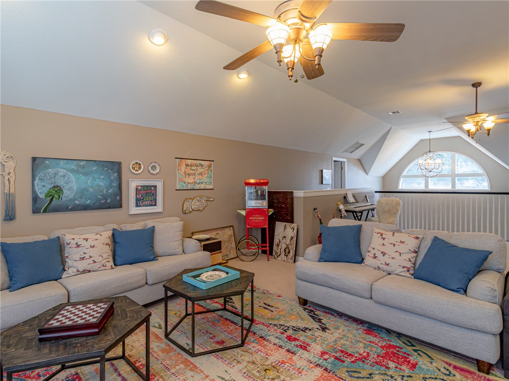 Chattin Valle Sub Cave Spgs - Residential