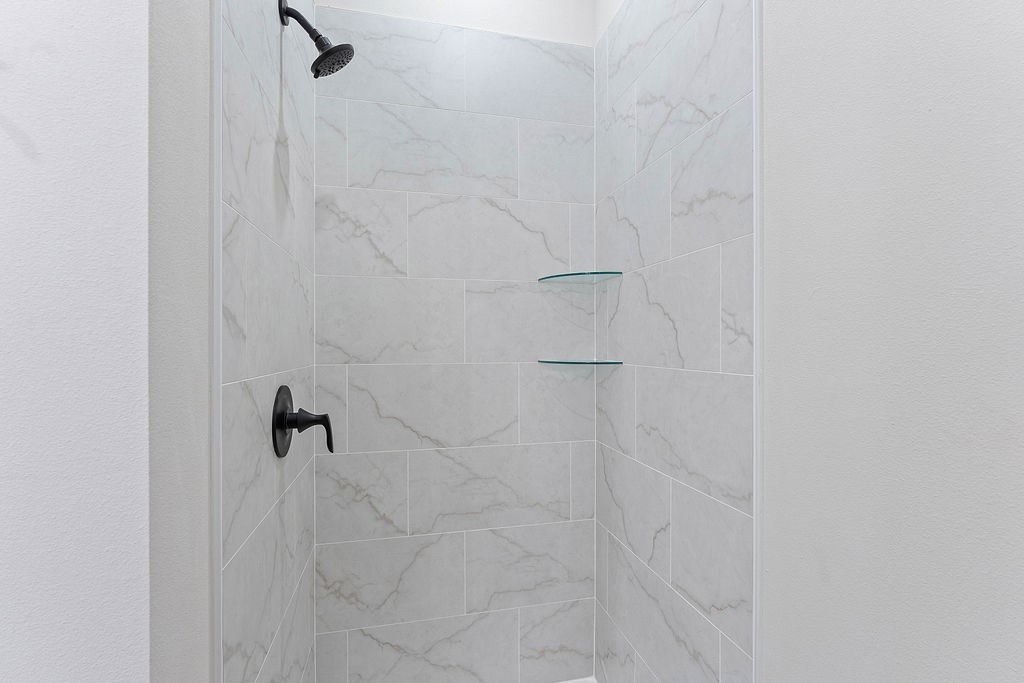 Glen Arbor - Residential