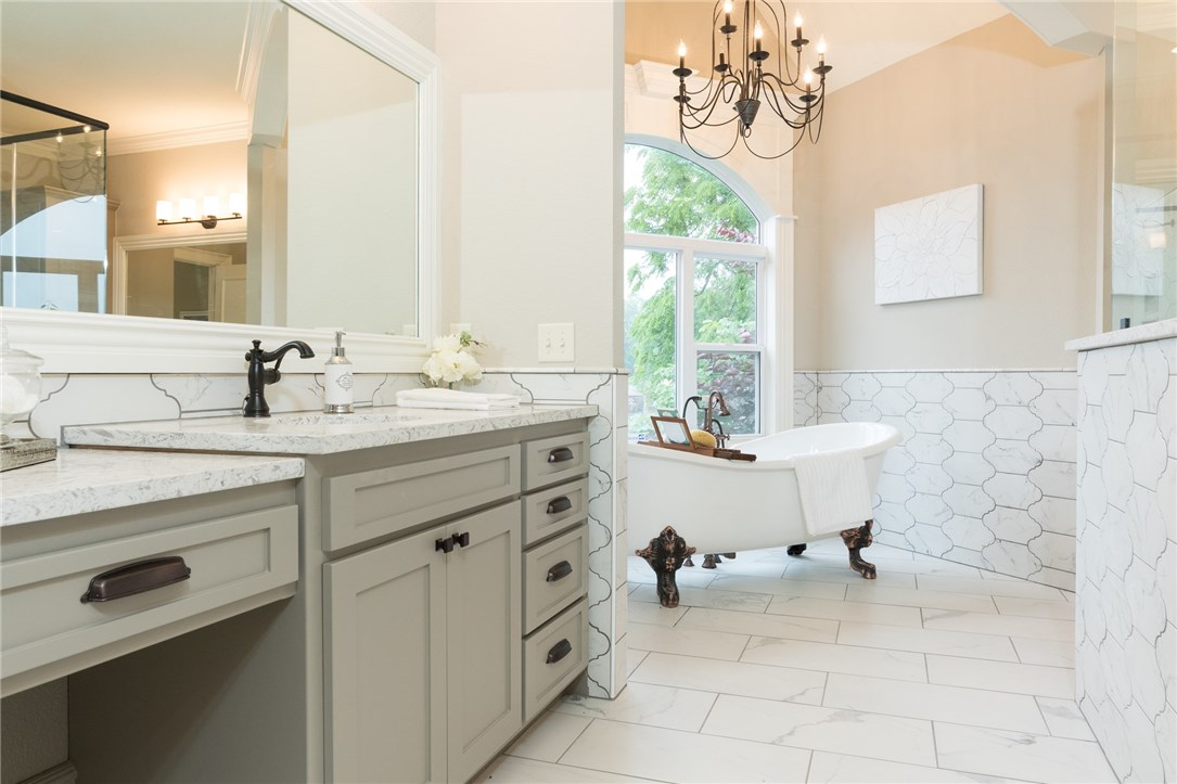 Pinnacle Golf & Cc-Rogers - Residential