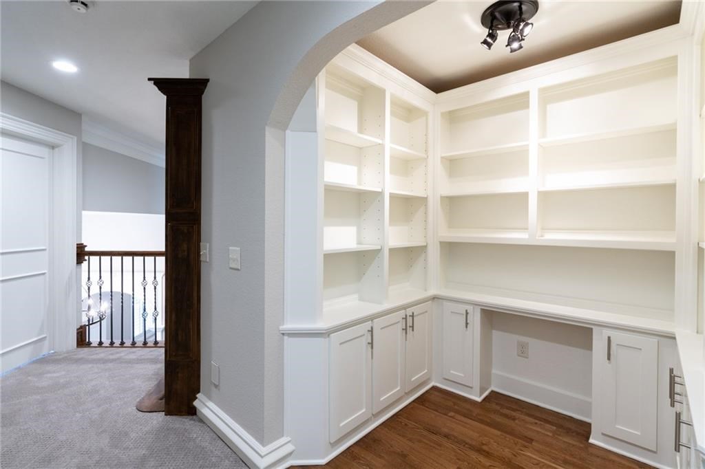 Pinnacle Golf & Cc-Rogers - Residential