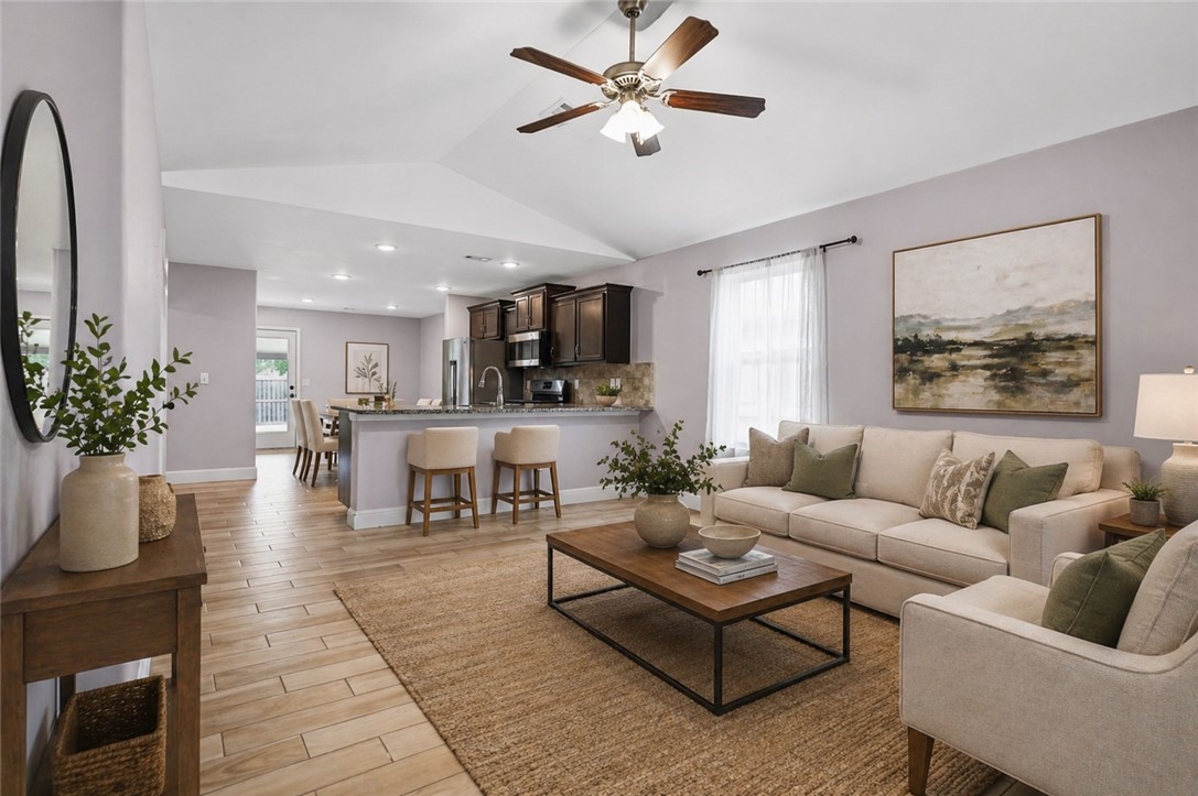 Woodward Hills Sub Ph 1 & Ph 2 Highfill - Residential