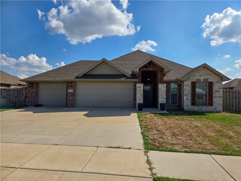 Photo of 621 Melrose Place, Centerton, AR 72712 (MLS # 1362152)