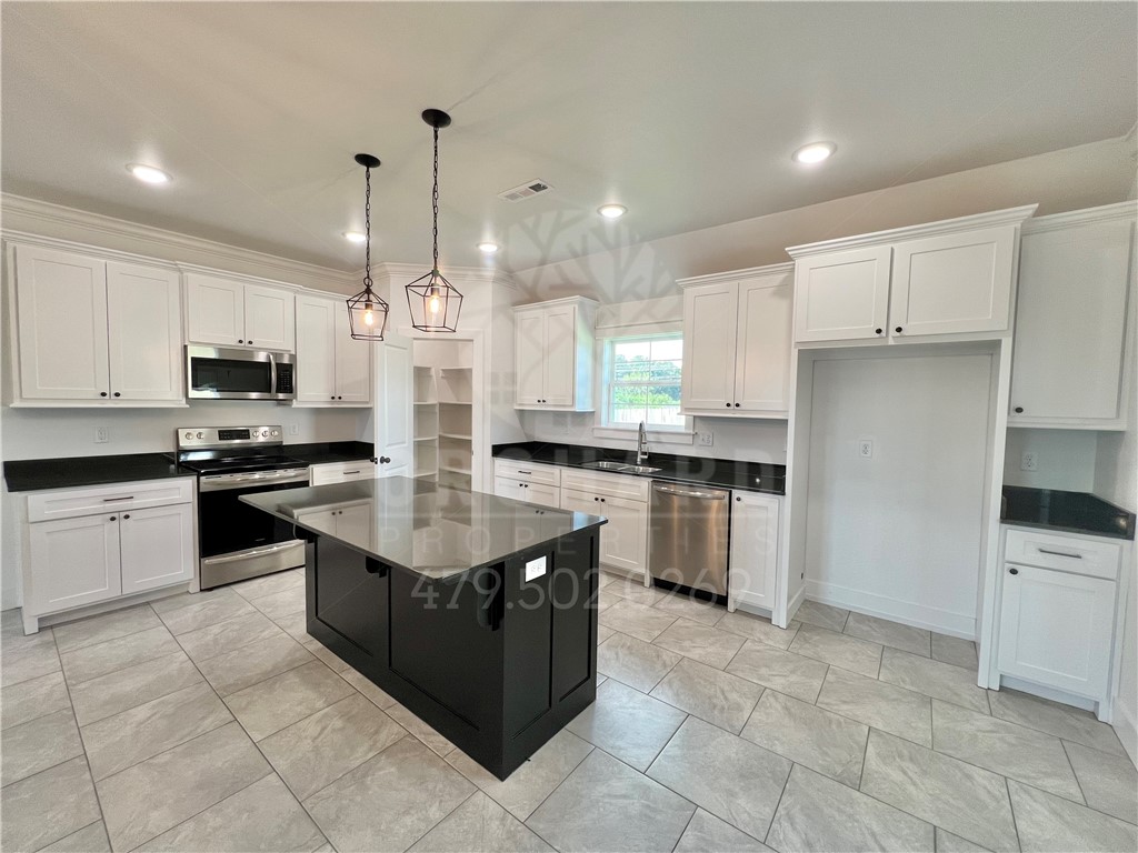 Endura Park Sub Siloam Spgs - Residential Lease