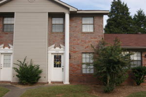 Consider condo living! This one would be great for an investor, college student, first time owner, or someone looking to downsize. This condo features loads of updates over the last two years including new central heat and air, new flooring, new plumbing/light fixtures, new hot water heater, new paint and more! University Estates is conveniently located near Arkansas Tech University, I-40, and local shopping and dining. Schedule a showing today!