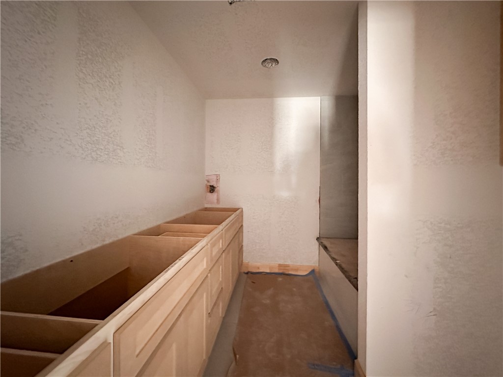 County Line Square - Residential