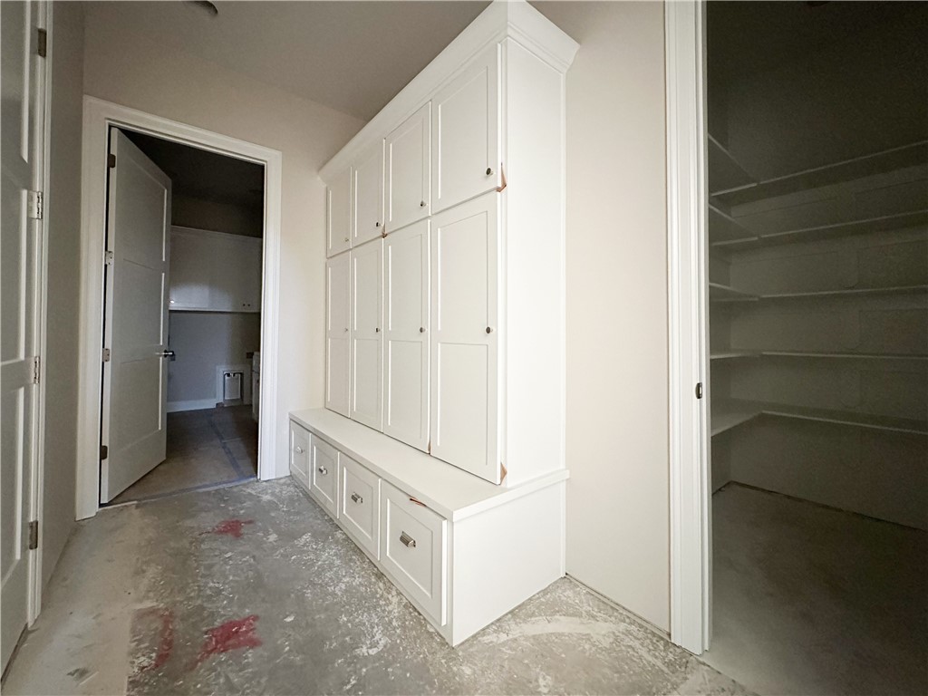 County Line Square - Residential