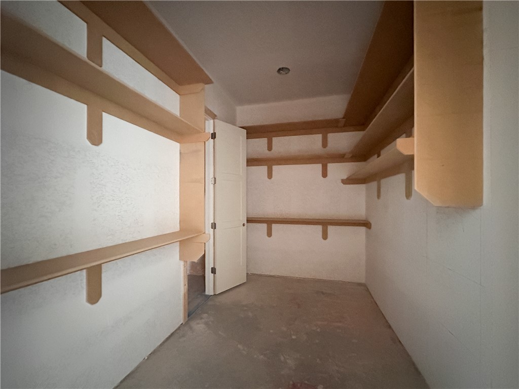 County Line Square - Residential