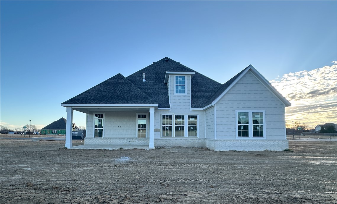 County Line Square - Residential