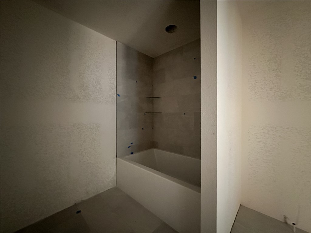 County Line Square - Residential