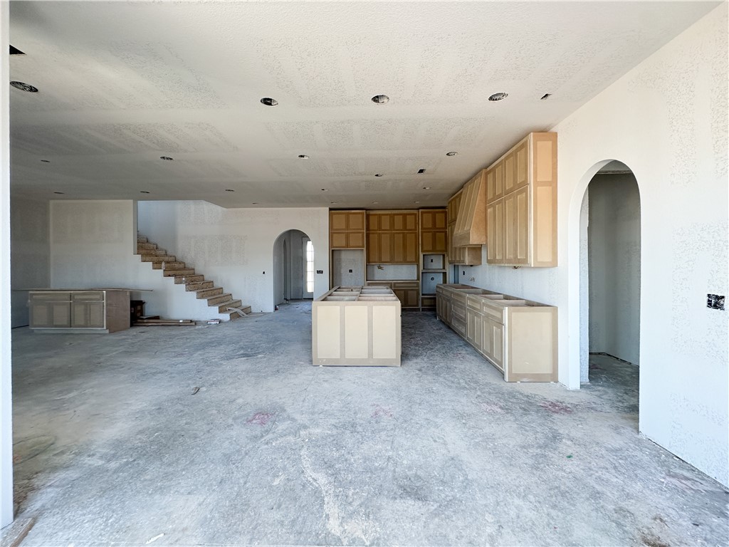 County Line Square - Residential