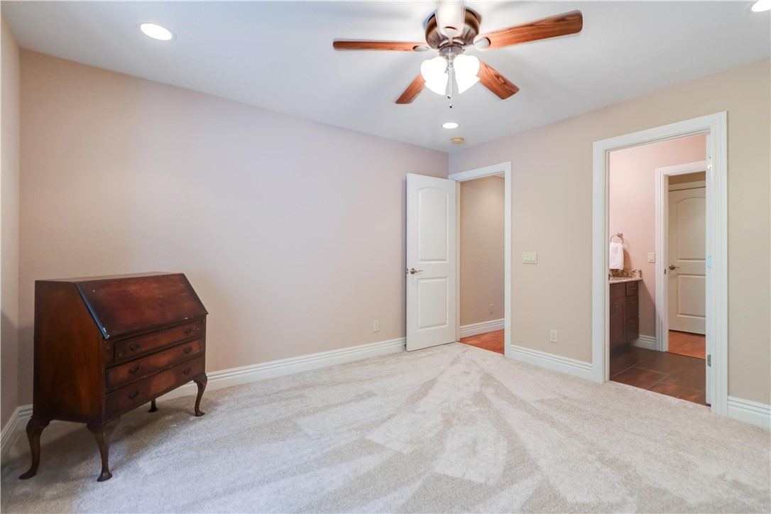 Knolls - Residential