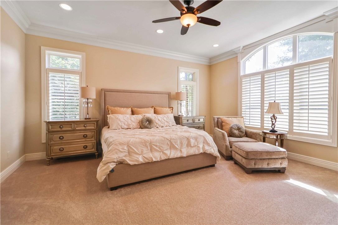 Knolls - Residential