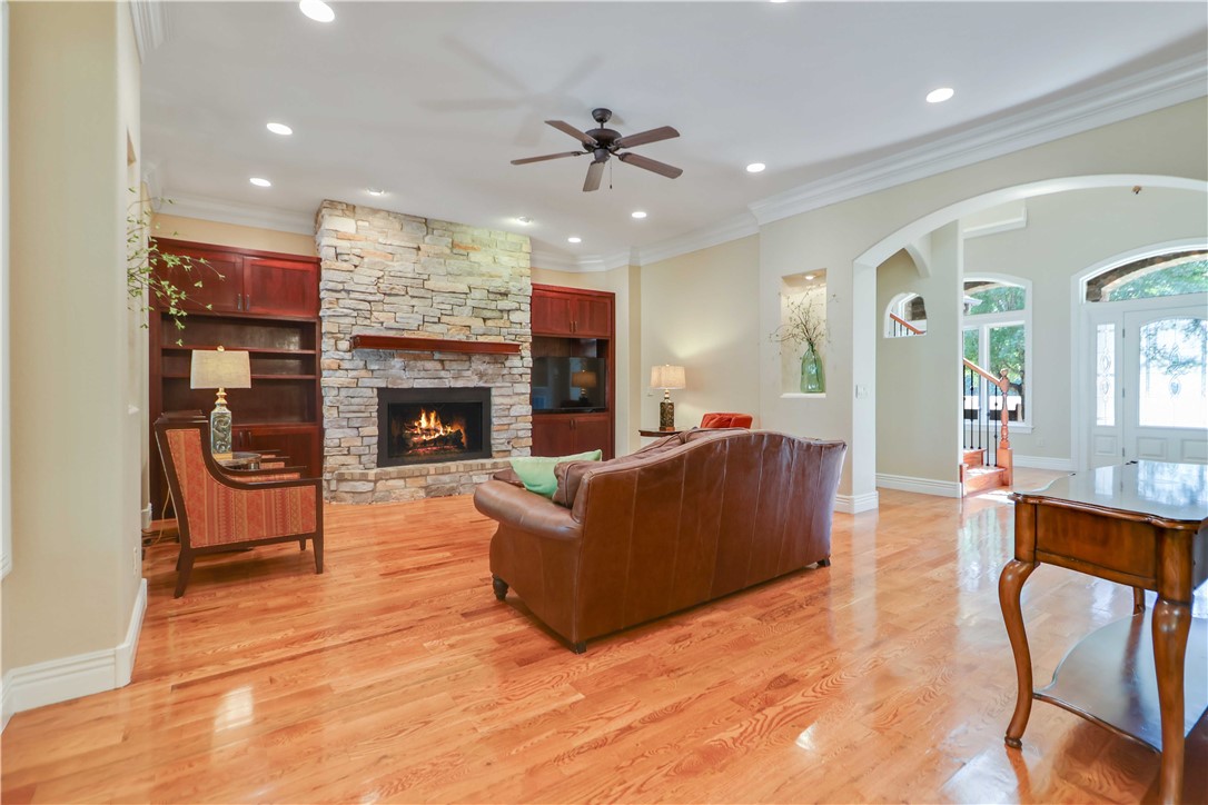 Knolls - Residential