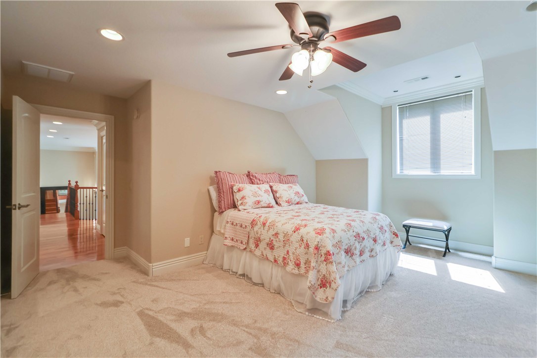 Knolls - Residential