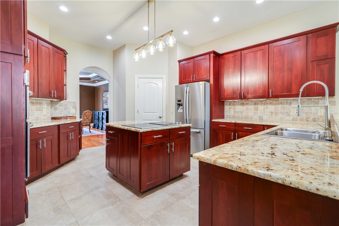 Knolls - Residential