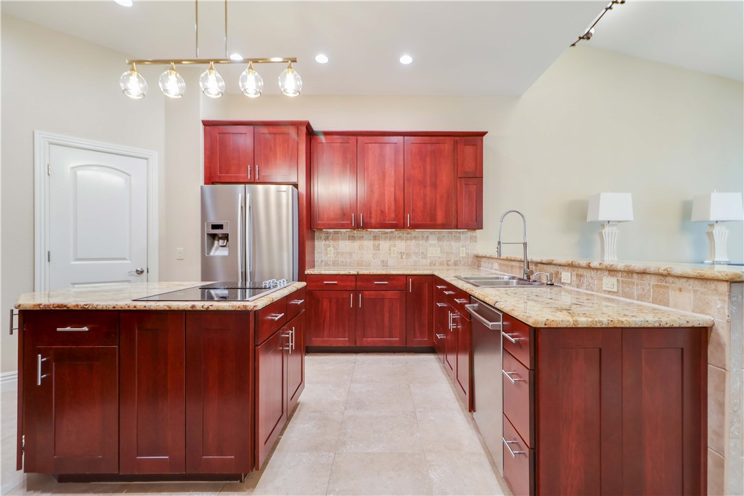 Knolls - Residential