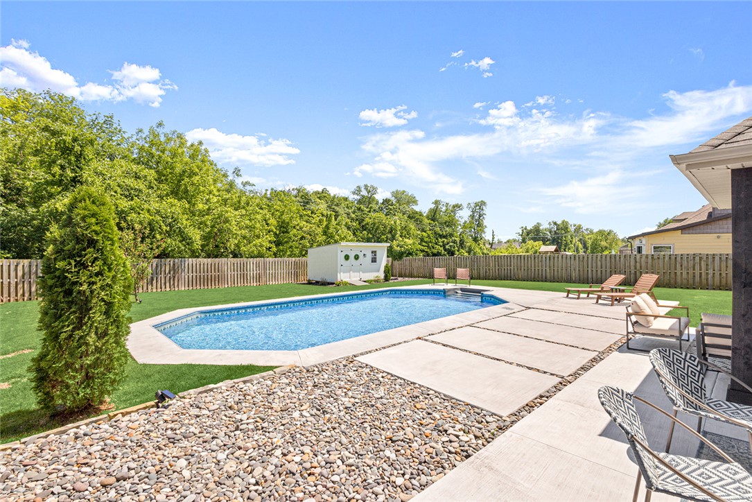 Quail Hollow Ph 1 Centerton - Residential