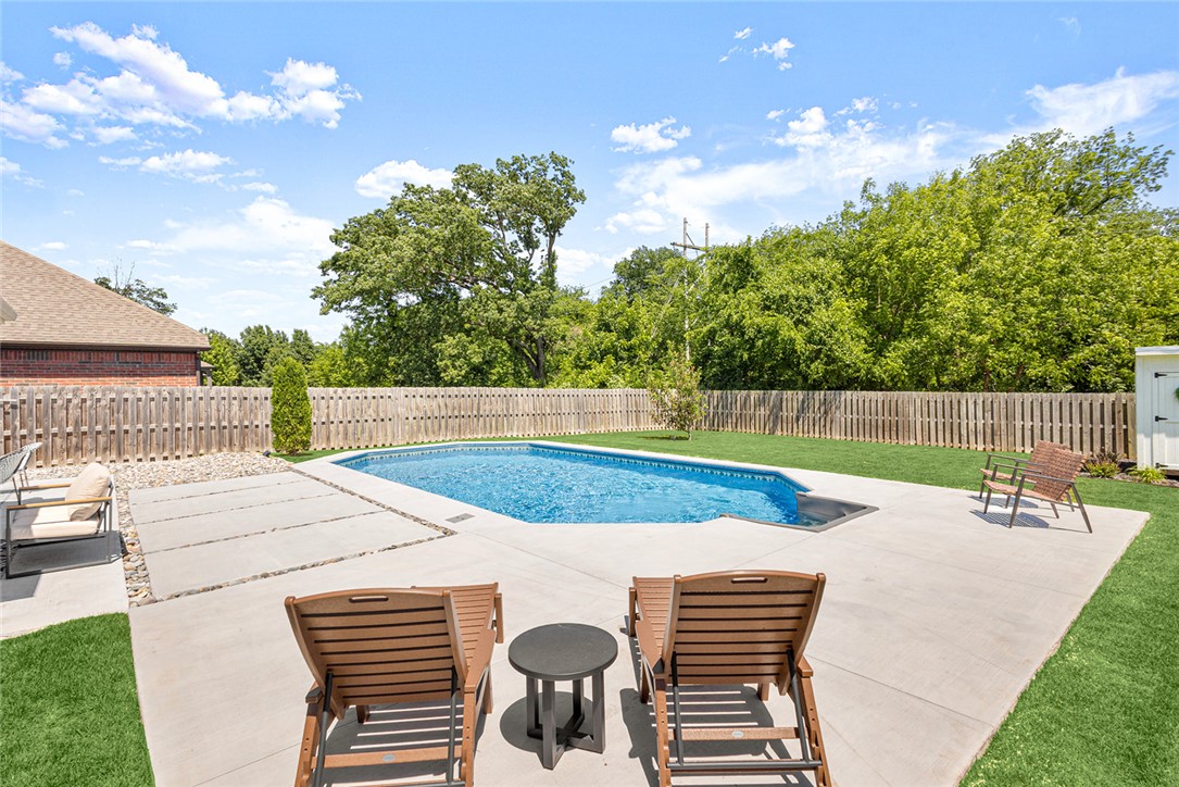 Quail Hollow Ph 1 Centerton - Residential