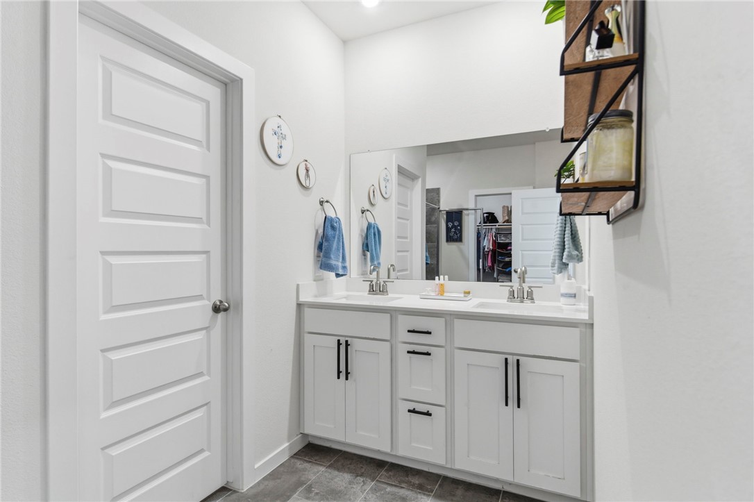The Element Ph 1 - Residential