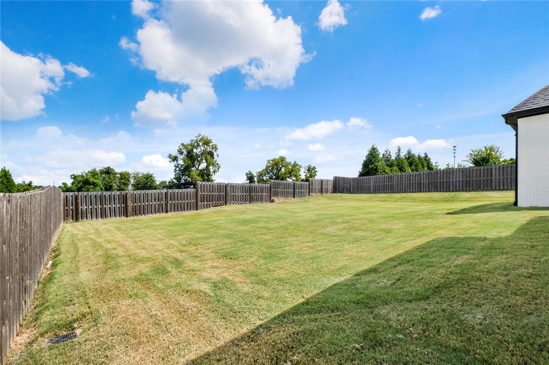 Shadow Valley Ph Ix Rogers - Residential