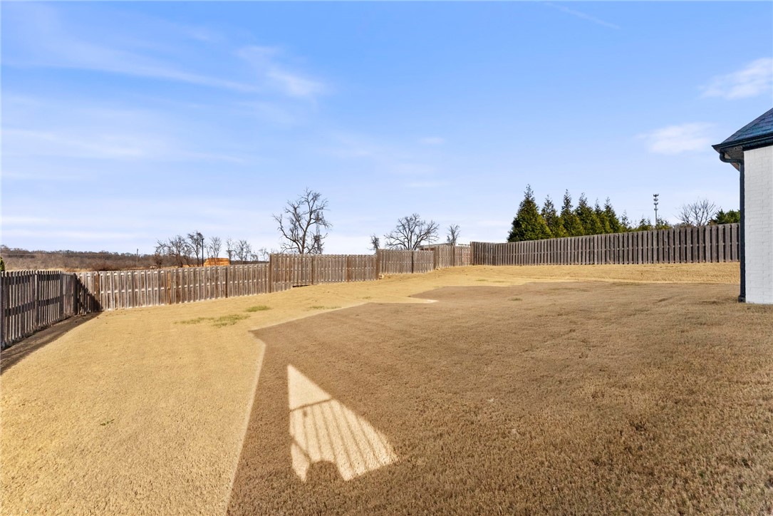 Shadow Valley Ph Ix Rogers - Residential